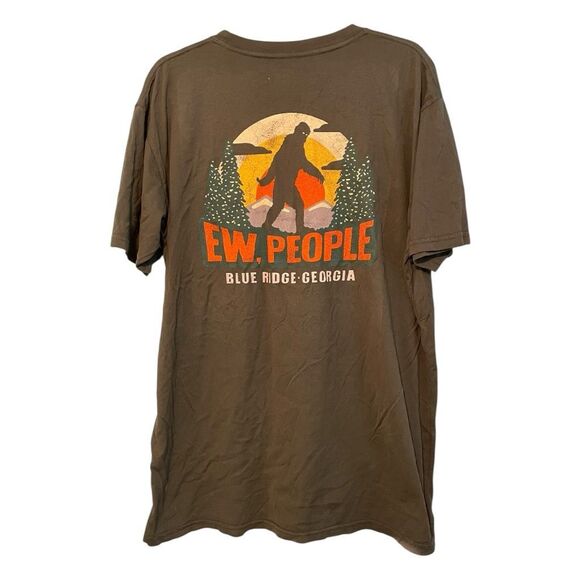 Expedition Bigfoot The Sasquatch Museum Blue Ridge GA Graphic Tee The Duck Compa - Picture 1 of 6